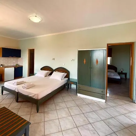 Eliros Aparthotel