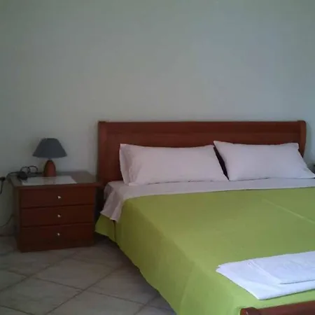 Aparthotel Eliros Stalós