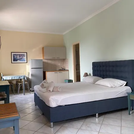 Aparthotel Eliros Stalós