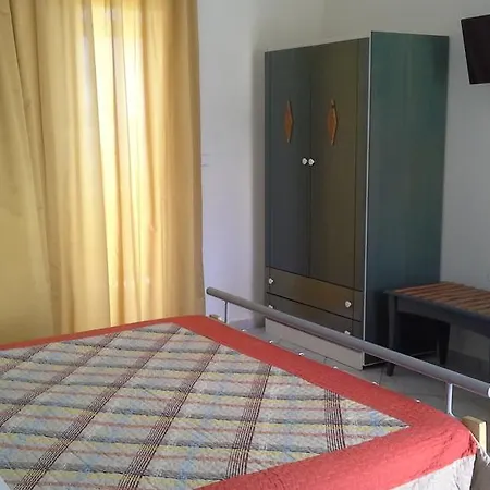 Aparthotel Eliros Stalós